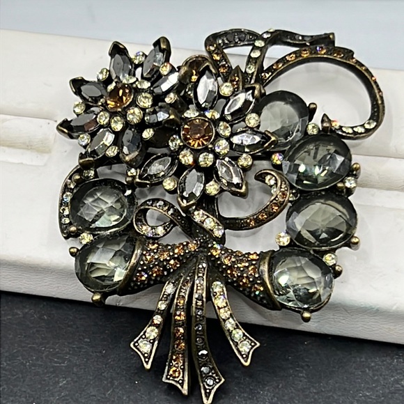 Alilang Women's Vintage Crystal Flower Bouquet Brooch - Rhinestone Pin For Wedding, Jacket, Dress - View #8